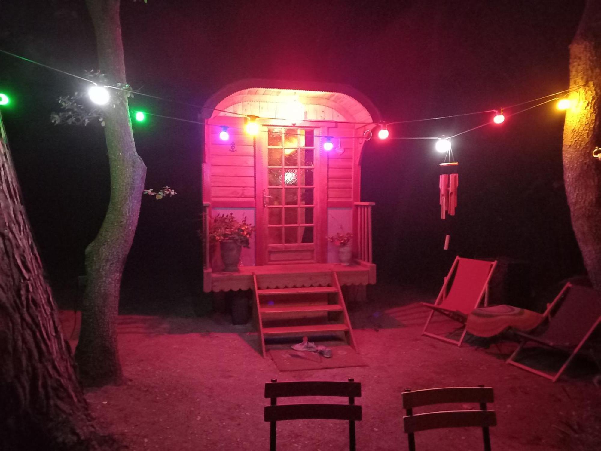 Tente de luxe La Roulotte Du Petit Paradis *