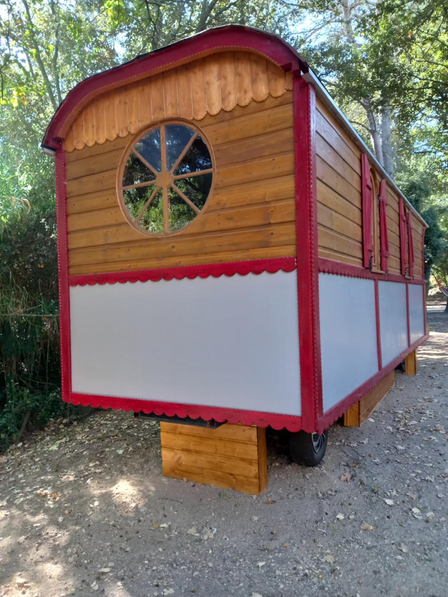 La Roulotte Du Petit Paradis *